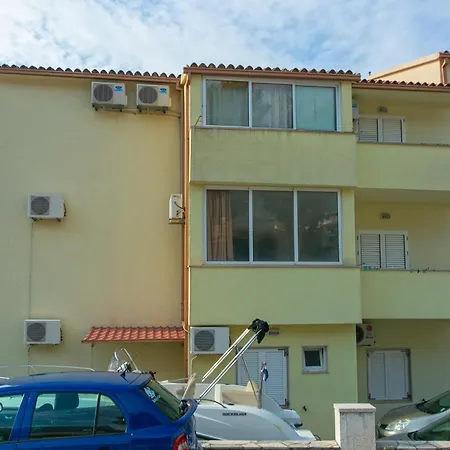 Apartment 9 Makarska