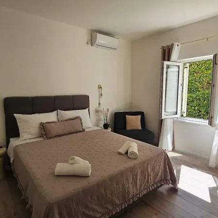 9 Apartment Makarska