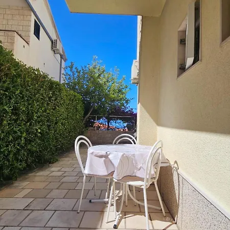 9 Apartment Makarska
